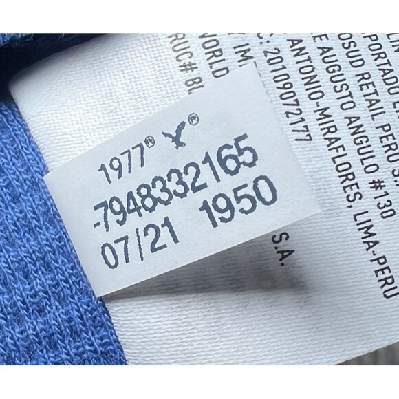 American Eagle Outfitters Sweater Mens Size Medium Blue Color Bock Crew Neck New - Picture 11 of 12